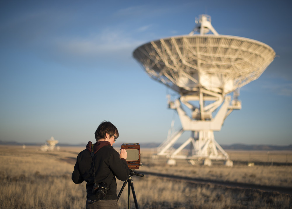 Charles Witherspoon at the Very Large Array. Image by Nick Russell, courtesy of Light & Noise www.light-noise.com